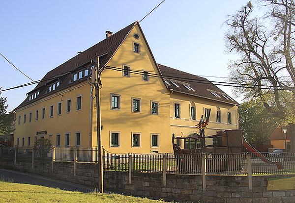 Jugendgästehaus, Haupthaus